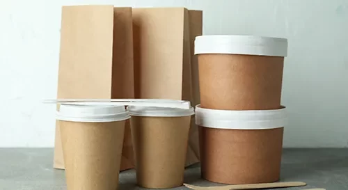 Gobelets et pots &agrave; soupe